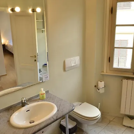 Pitti Three Apartment Florence