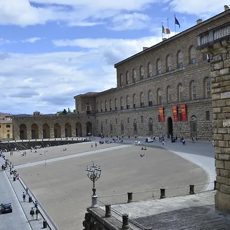 Apartment Pitti Three Florence