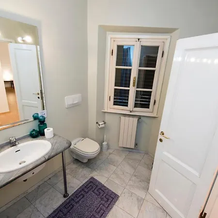 Pitti Three Apartment Florence